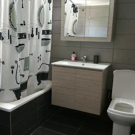Lovely Apartamento PalaiónTsiflíkion